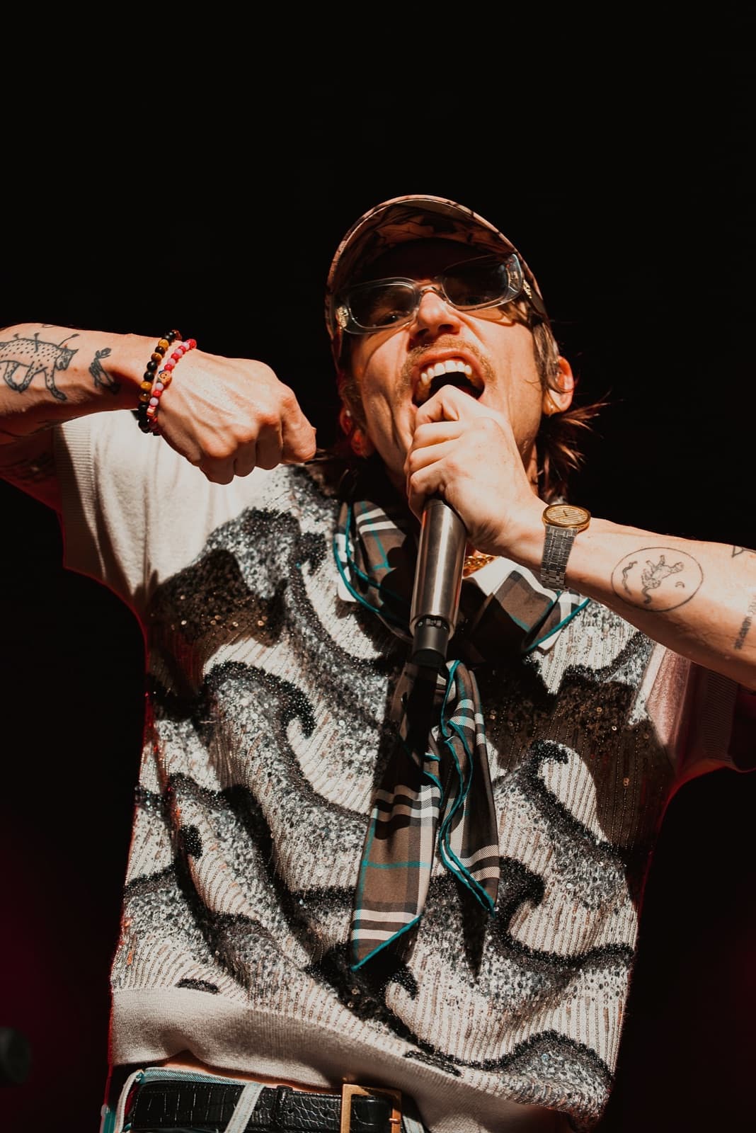Cage The Elephant 01