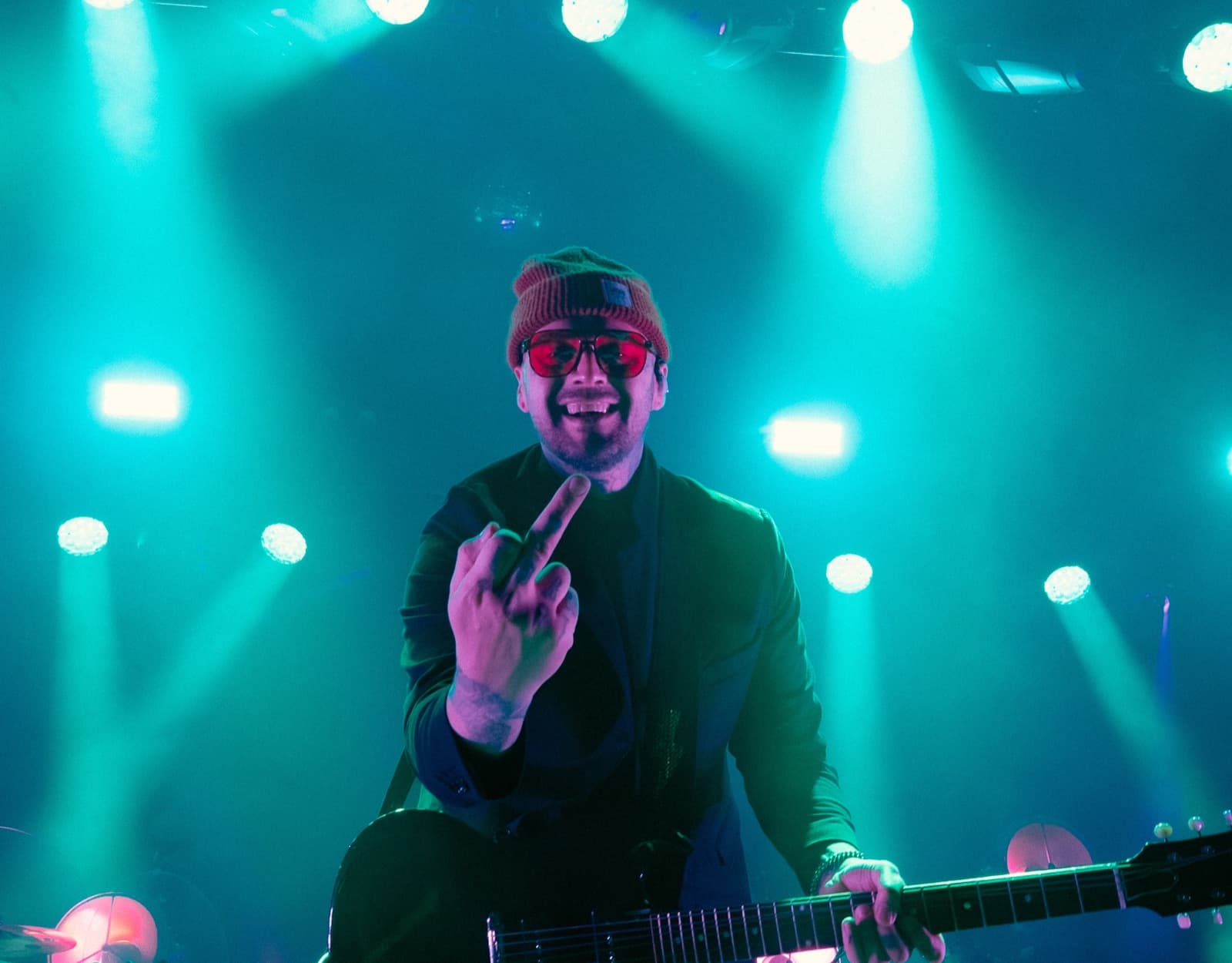 Highly Suspect 01
